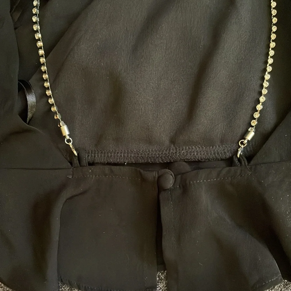 NWT Rhinestone Strap Crop Top - Picture 5 of 8